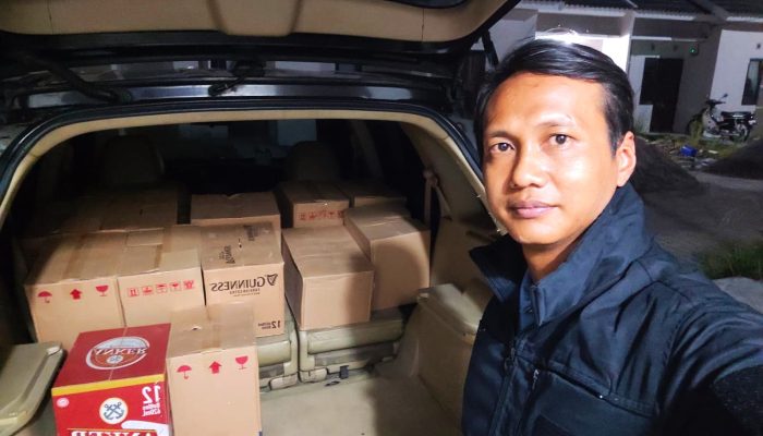 Gerebek Rumah di Perum Camelia,Polsek Cibeber Sita Ratusan Botol Miras dan Mobil Mewah