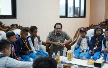 SDN 2 Cilegon  Siswa “Intip” Kerja Pemerintahan, Wawalkot Fajar Hadi Prabowo: Bukan Sekadar Bermain