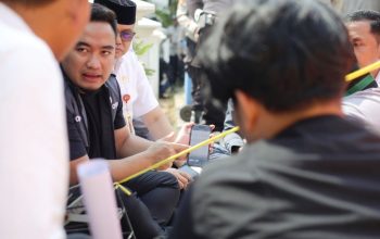 Datangi “Tenda Keprihatinan” HMI, Wali Kota Robinsar Buka Ruang Dialog Terbuka soal APBD Cilegon