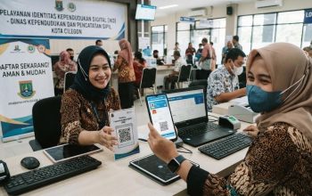 Jauh Dari Target Nasional,Robinsar Minta Disdukcapil Kebut Target IKD dan Validasi Bansos