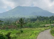 Sejarah Lengkap Gunung Pulosari, Dari Brahmana Kandali hingga Temuan Arca Hindu